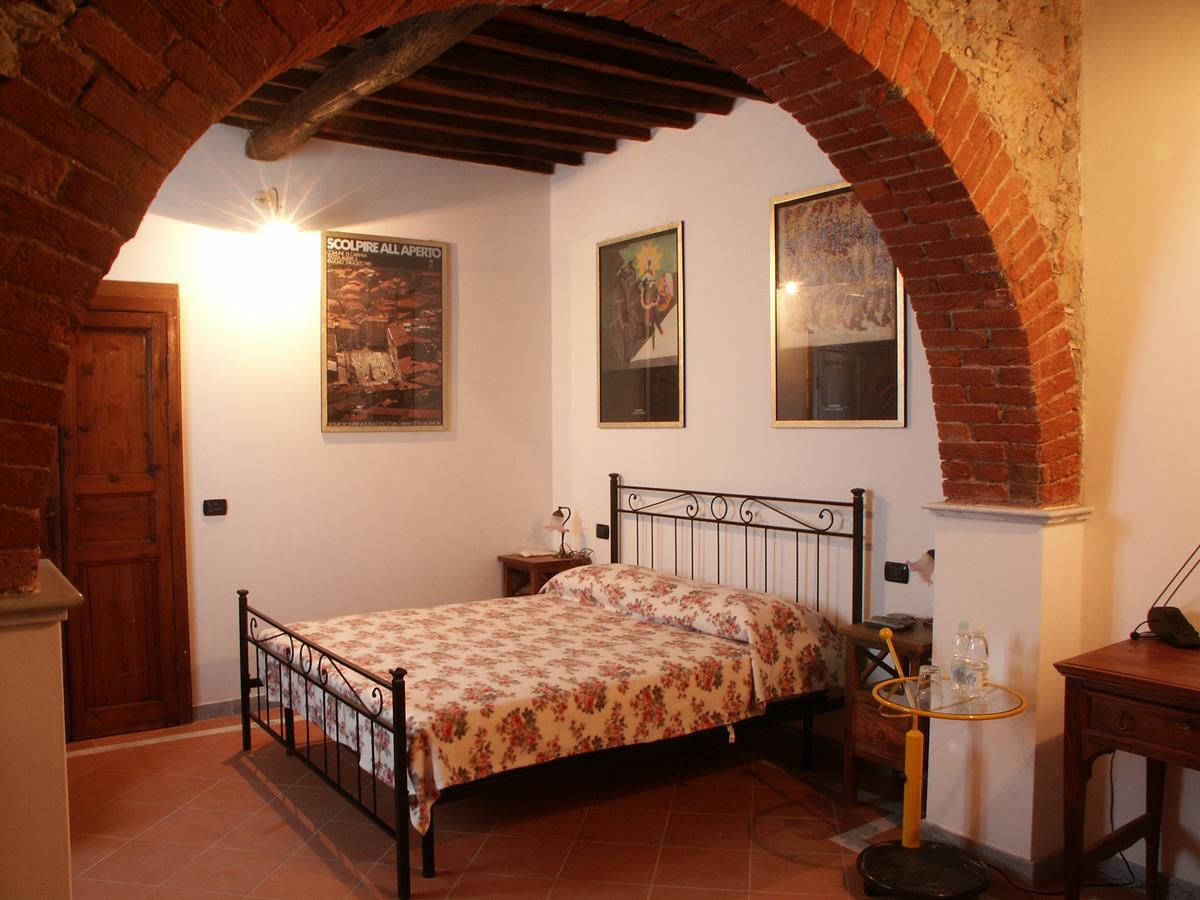 Bed and Breakfast Galleria Ars Apua Carrara Exterior foto